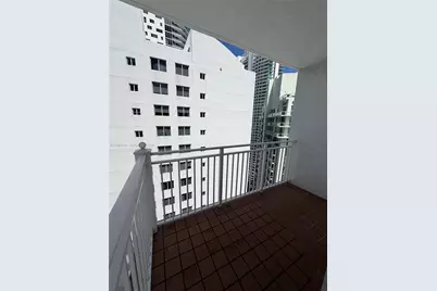 185 SE 14th Ter #2701, Miami, FL 33131 - Photo 11