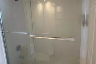 185 SE 14th Terrace, Miami, FL 33131 - Photo 11