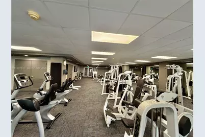 185 SE 14th Ter #2701, Miami, FL 33131 - Photo 17