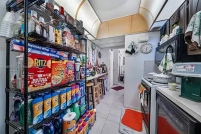 3119 Oakland Shores Dr #C204, Oakland Park, FL 33309 - Photo 7