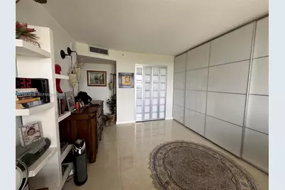 1000 Quayside Ter #1101, Miami, FL 33138 - Photo 13