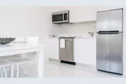 801 15th St #208, Miami Beach, FL 33139 - Photo 3