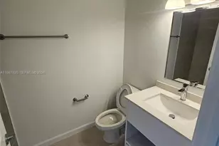 1201 Southstation Pl, Orlando, FL 32809 - Photo 33