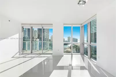 500 Brickell Ave #1402, Miami, FL 33131 - Photo 7
