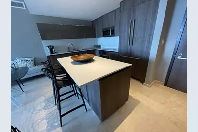 88 SW 7th St #3609, Miami, FL 33130 - Photo 11