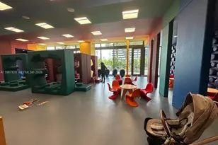 88 SW 7th St, Miami, FL 33130 - Photo 13