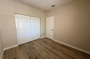601 Cypress Lake Blvd, Deerfield Beach, FL 33064 - Photo 15