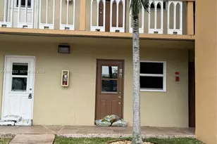 620 NE 12th Ave, Hallandale Beach, FL 33009 - Photo 19