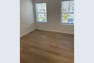 334 NE 1st Dr #334, Florida City, FL 33034 - Photo 3