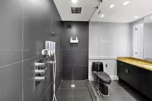2301 Collins Ave, Miami Beach, FL 33139 - Photo 31