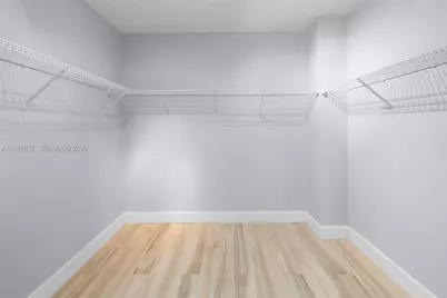 2301 Collins Ave #1009, Miami Beach, FL 33139 - Photo 33