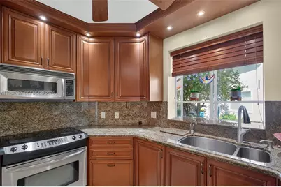 21391 Marina Cove Circle #K11, Aventura, FL 33180 - Photo 31