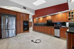 9420 Sea Turtle Ln, Plantation, FL 33324 - Photo 15