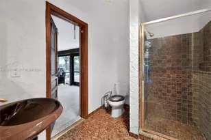 9420 Sea Turtle Ln, Plantation, FL 33324 - Photo 23