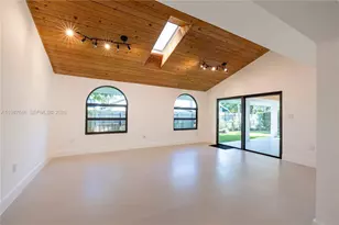 12271 SW 95th St, Miami, FL 33186 - Photo 17