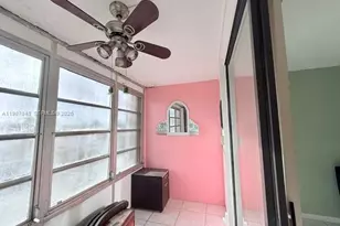 2841 Somerset Dr, Lauderdale Lakes, FL 33311 - Photo 31