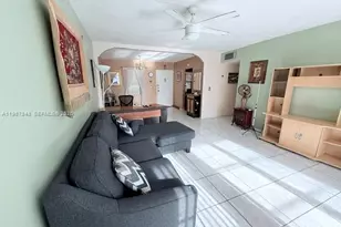 2841 Somerset Dr, Lauderdale Lakes, FL 33311 - Photo 11