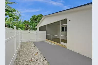 932 Mandarin Isle #1, Fort Lauderdale, FL 33315 - Photo 39