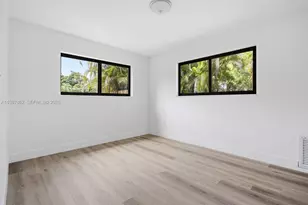 11436 SW 81st Rd, Pinecrest, FL 33156 - Photo 13