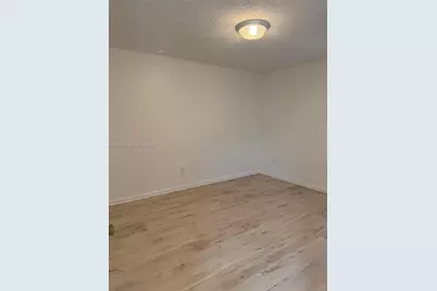 1419 Yellowthroat St, Homestead, FL 33035 - Photo 11