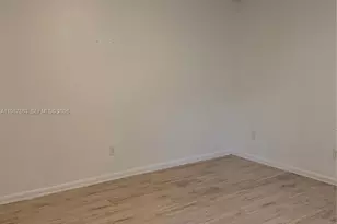 1419 Yellowthroat St, Homestead, FL 33035 - Photo 11