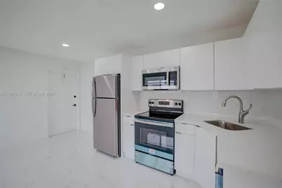 1750 NE 56th Ct #4, Fort Lauderdale, FL 33334 - Photo 7