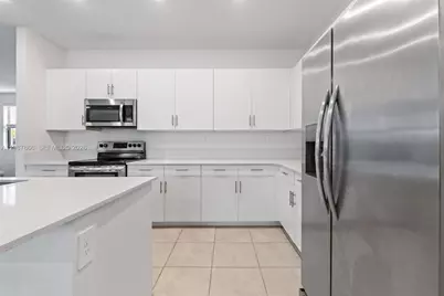 11903 SW 241st St #11903, Homestead, FL 33032 - Photo 11