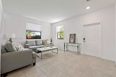 11903 SW 241st St #11903, Homestead, FL 33032 - Photo 7