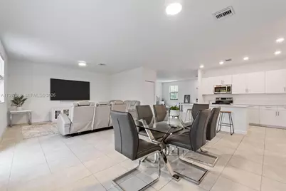 11903 SW 241st St #11903, Homestead, FL 33032 - Photo 15