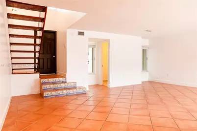 7523 SW 109th Ave, Miami, FL 33173 - Photo 5