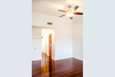 7523 SW 109th Ave, Miami, FL 33173 - Photo 7