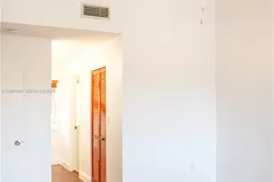 7523 SW 109th Ave, Miami, FL 33173 - Photo 7