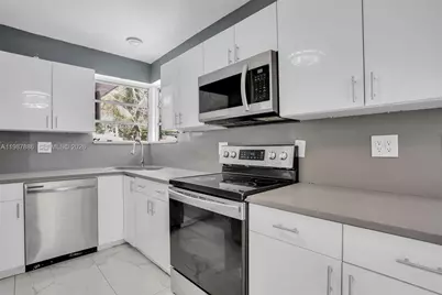 3751 SW 32nd Ct, West Park, FL 33023 - Photo 31