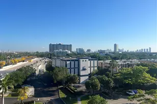 13499 Biscayne Blvd, North Miami, FL 33181 - Photo 3