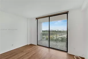 13499 Biscayne Blvd, North Miami, FL 33181 - Photo 11