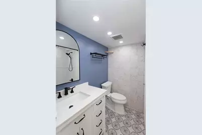 13499 Biscayne Blvd #613, North Miami, FL 33181 - Photo 17