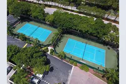 19901 E Country Club Dr #2206, Aventura, FL 33180 - Photo 21