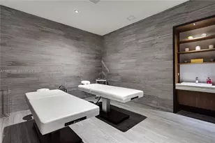 45 SW 9th St, Miami, FL 33130 - Photo 23