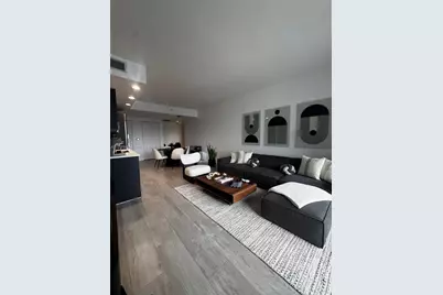 45 SW 9th St #2009, Miami, FL 33130 - Photo 5