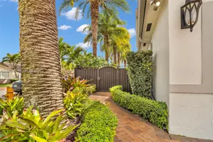 15726 SW 76th Terrace, Miami, FL 33193 - Photo 3