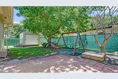 1007 N 31st Rd, Hollywood, FL 33021 - Photo 47