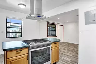 1007 N 31st Rd, Hollywood, FL 33021 - Photo 5