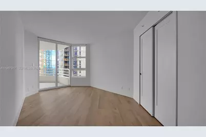 555 NE 34th St #2307, Miami, FL 33137 - Photo 27