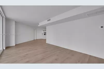 555 NE 34th St #2307, Miami, FL 33137 - Photo 15