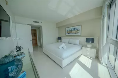[Address not provided], Miami, FL 33131 - Photo 17