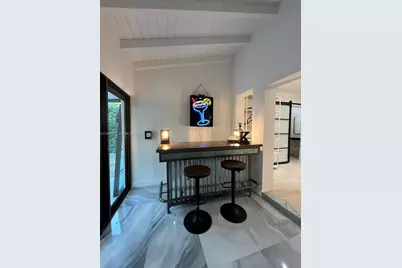 5173 Alton Rd, Miami Beach, FL 33140 - Photo 9