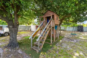 10747 NW 22nd Ct, Miami, FL 33167 - Photo 33