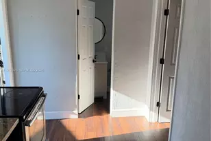 217 E 48th St, Hialeah, FL 33013 - Photo 7