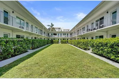 9270 E Bay Harbor Dr #10B, Bay Harbor Islands, FL 33154 - Photo 1