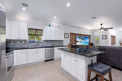 16479 SW 50th Ter, Miami, FL 33185 - Photo 19